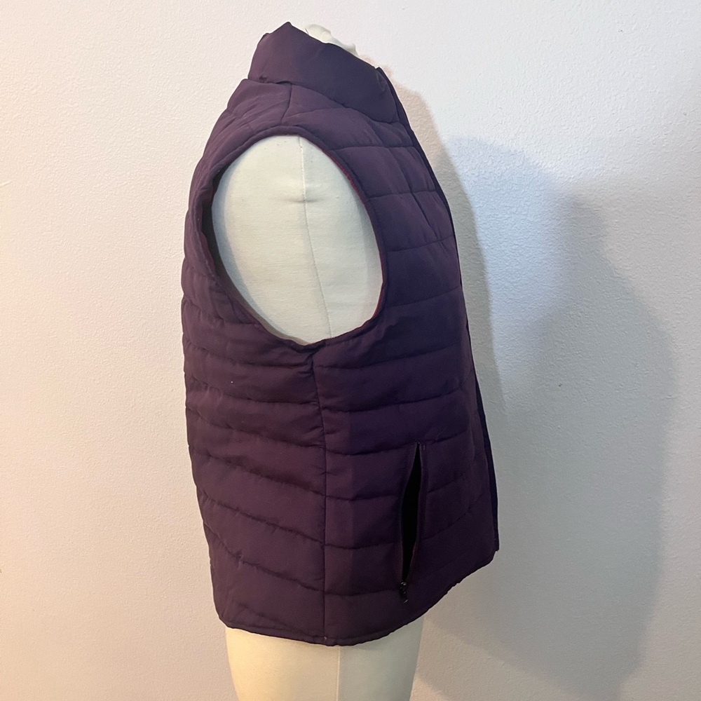 NWT Field Stream Lotus purple reversible puffer vest - Picture 3 of 8